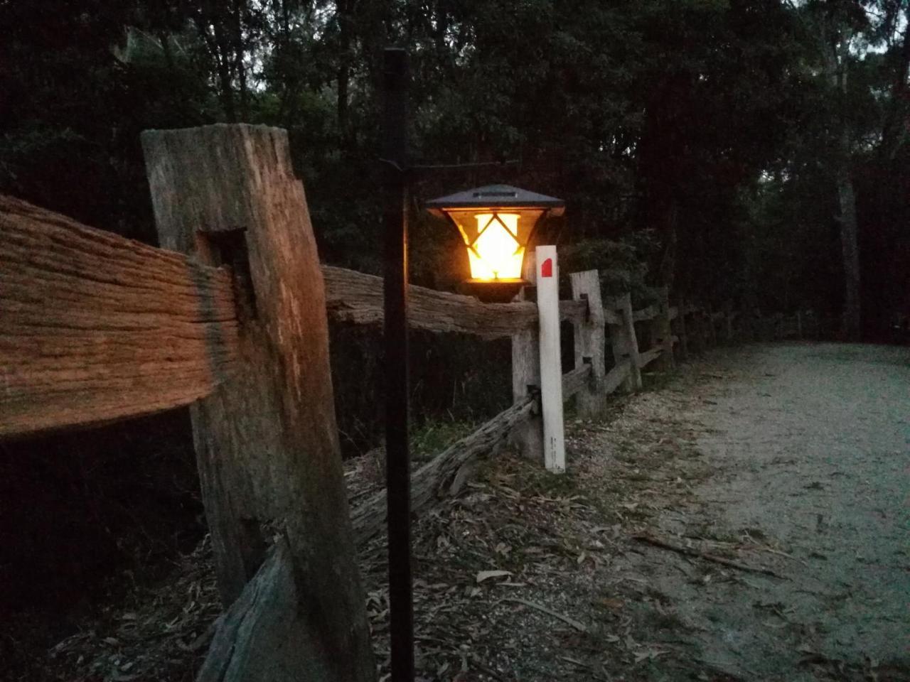 Kalimna Woods Cottages Lakes Entrance Exteriör bild