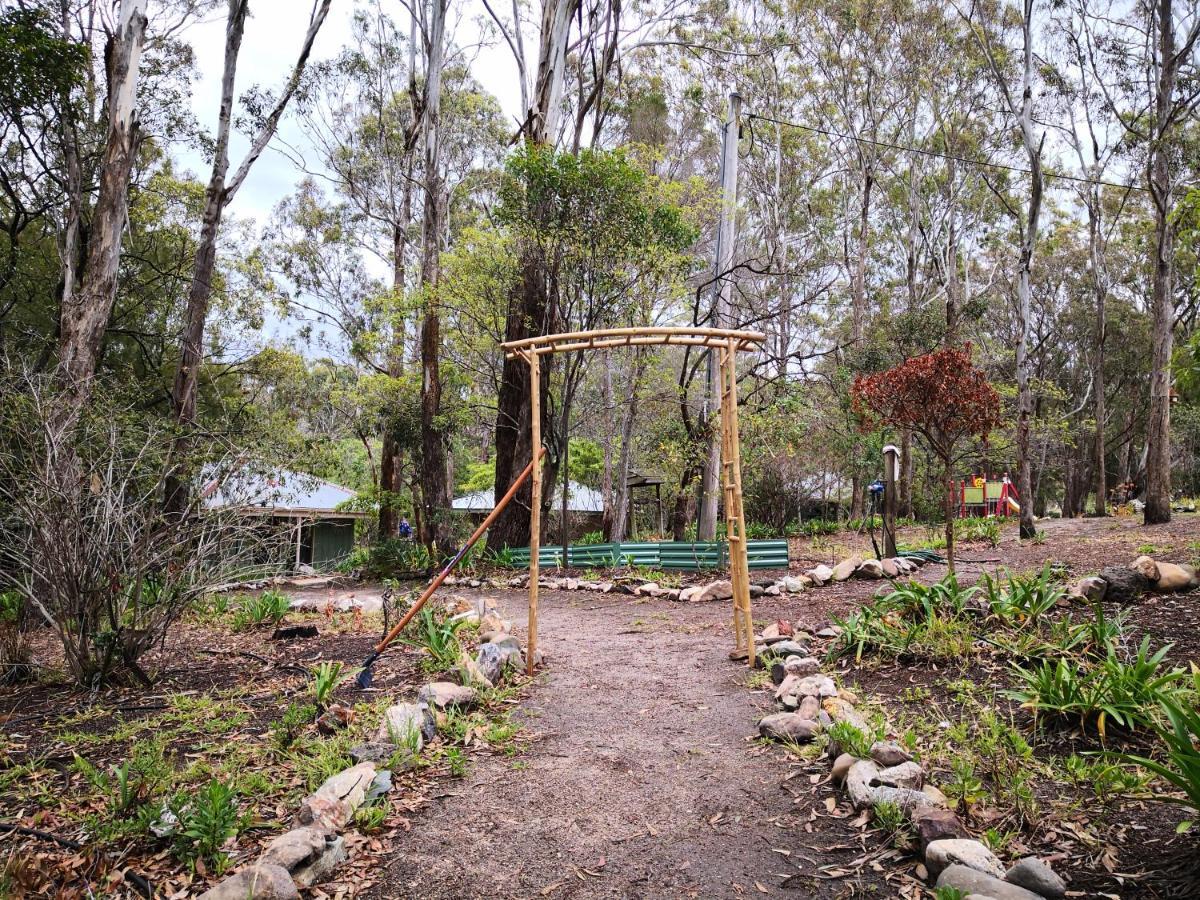 Kalimna Woods Cottages Lakes Entrance Exteriör bild